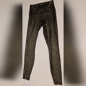 Lululemon athletica Black Shimmer Leggings Size 6